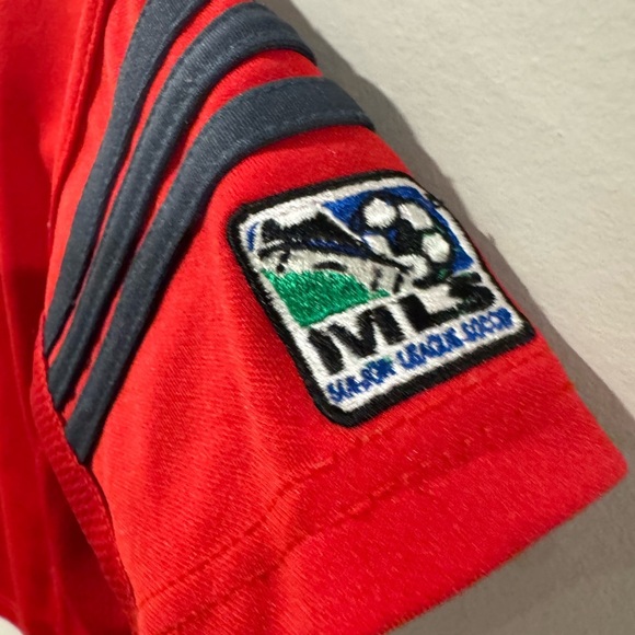 Toronto FC MLS Football Soccer Jersey - Picture 6 of 8